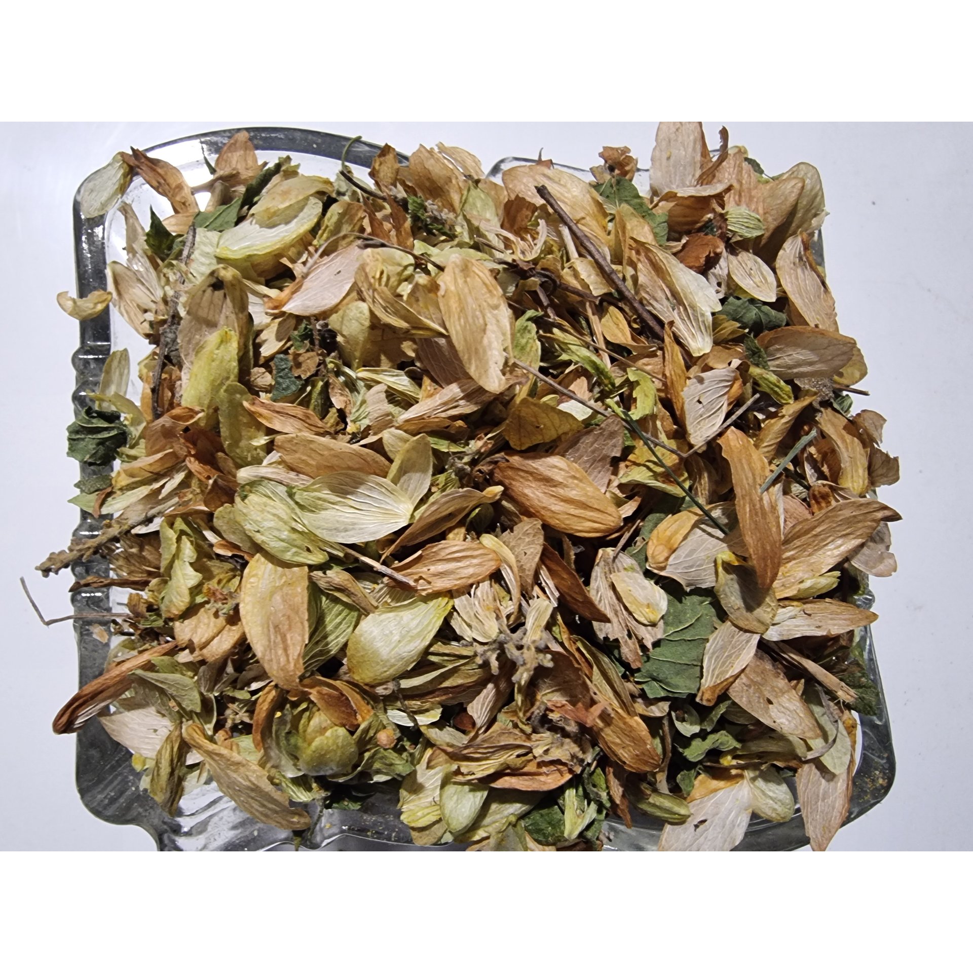 Hops Flowers Tea